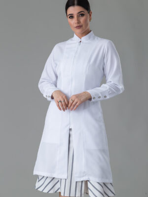 Jaleco Feminino Branco Gola Padre Com Zíper Manga Longa Winter Acinturado Oxford