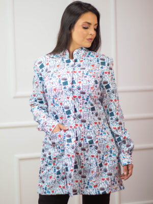 Jaleco Feminino Estampado Utensílios Médicos Gabardine Gola Padre